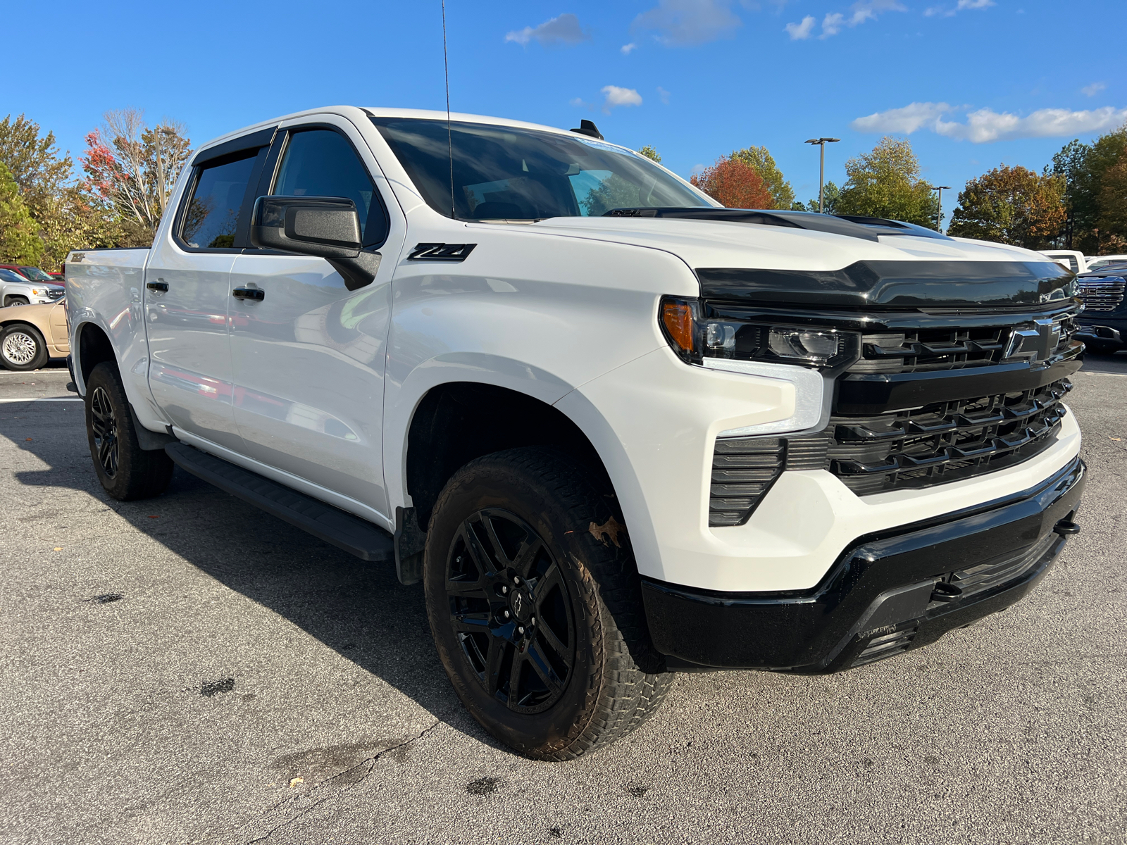 2024 Chevrolet Silverado 1500 LT Trail Boss 3