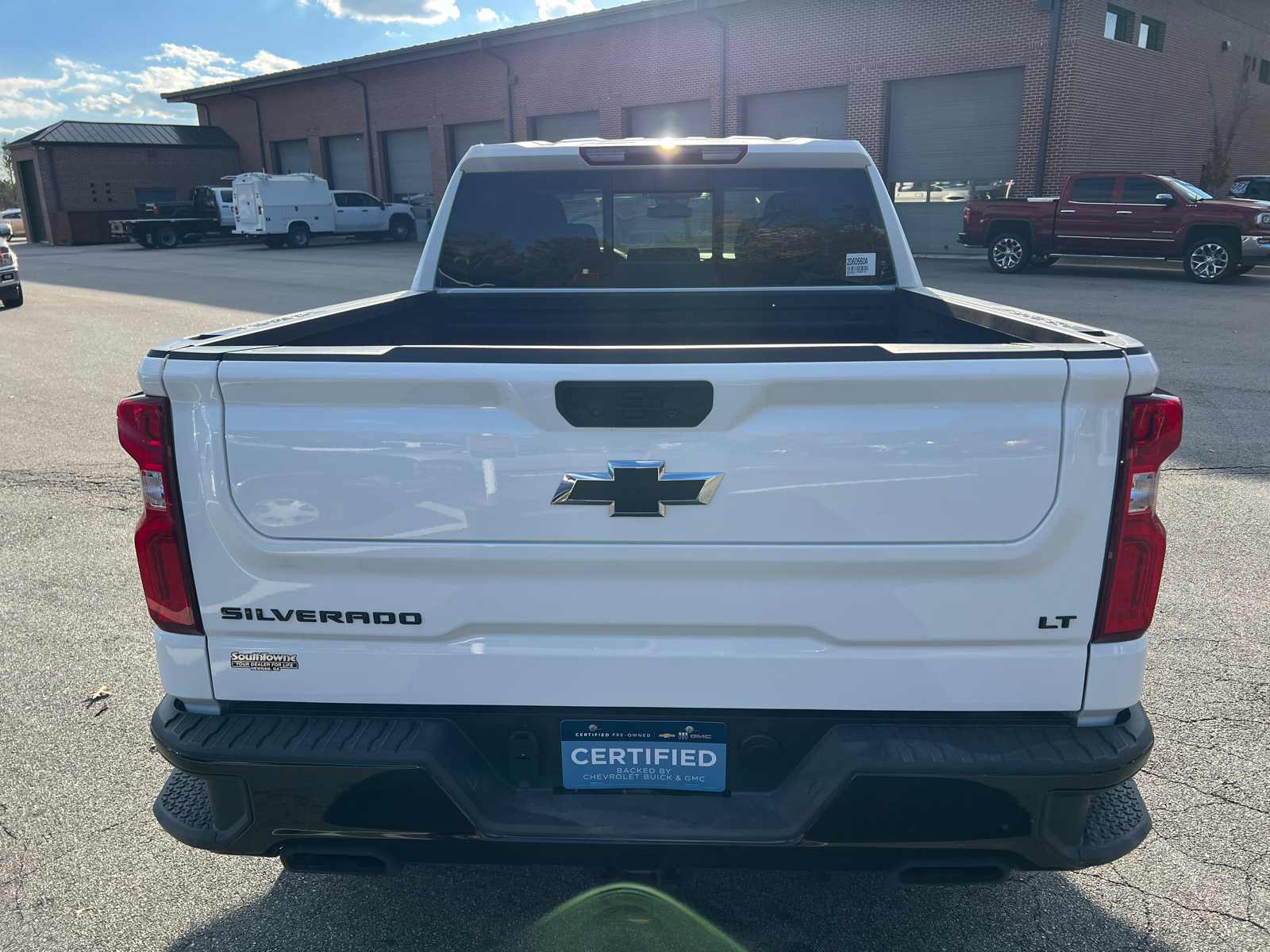 2024 Chevrolet Silverado 1500 LT Trail Boss 6