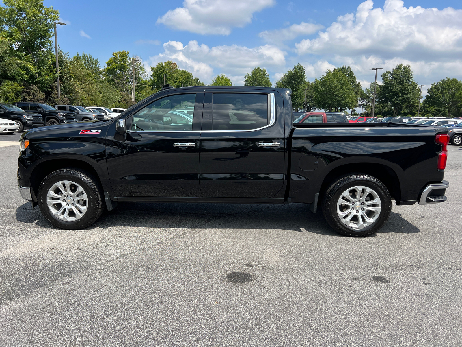 2022 Chevrolet Silverado 1500 LTZ 8