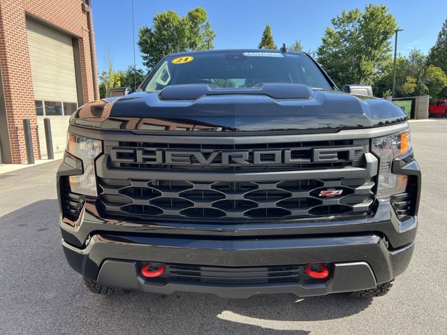 2024 Chevrolet Silverado 1500 Custom Trail Boss 3