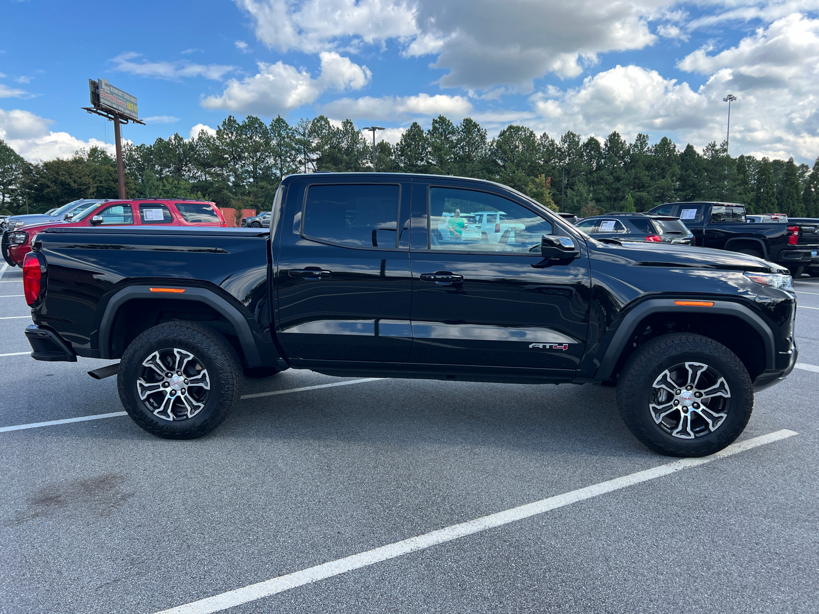 2023 GMC Canyon AT4 4