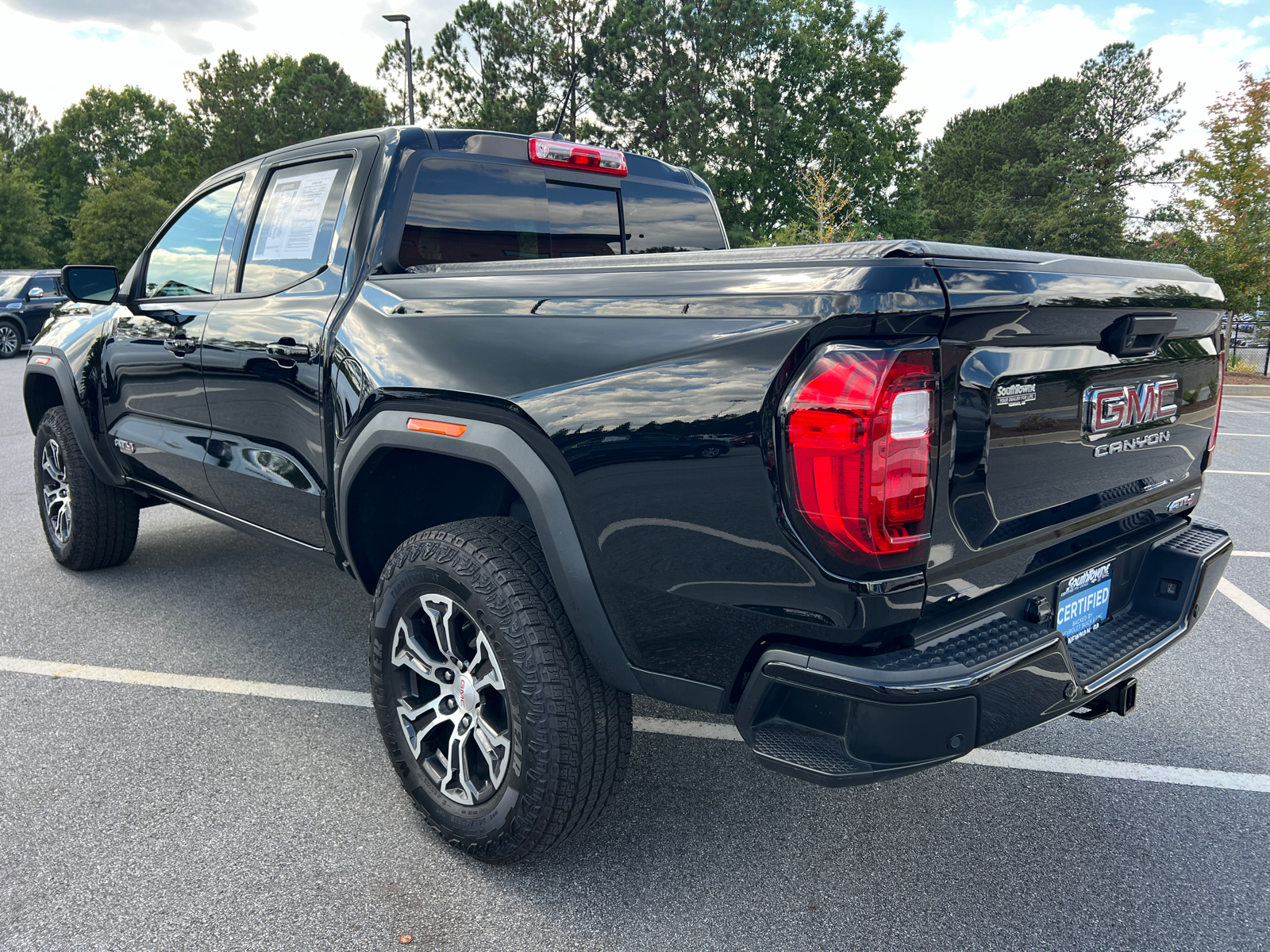 2023 GMC Canyon AT4 7