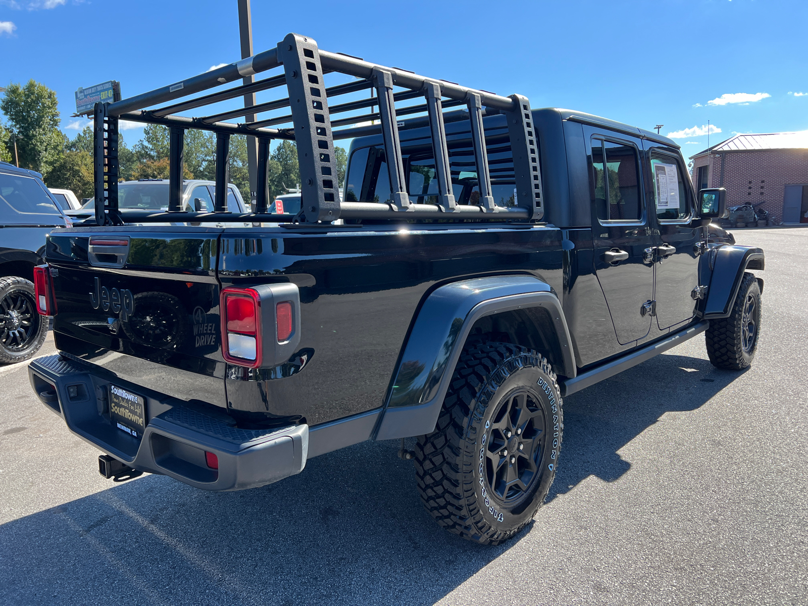 2022 Jeep Gladiator Sport 5