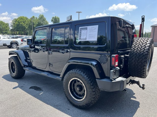 2016 Jeep Wrangler Unlimited Sahara 8