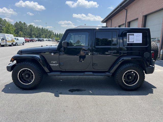 2016 Jeep Wrangler Unlimited Sahara 9