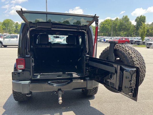 2016 Jeep Wrangler Unlimited Sahara 20