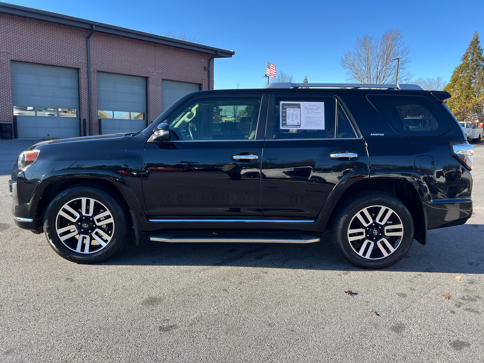 2016 Toyota 4Runner Limited 8