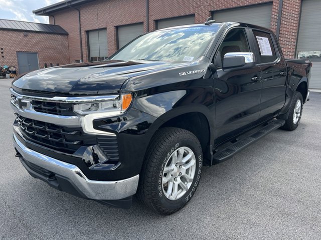 2024 Chevrolet Silverado 1500 LT 2