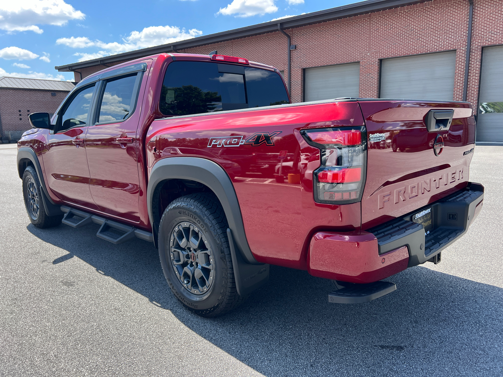 2024 Nissan Frontier PRO-4X 7