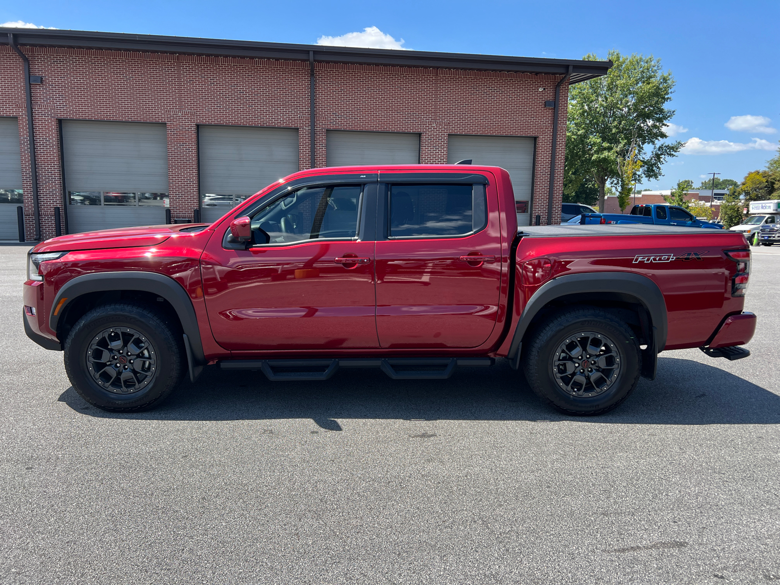 2024 Nissan Frontier PRO-4X 8