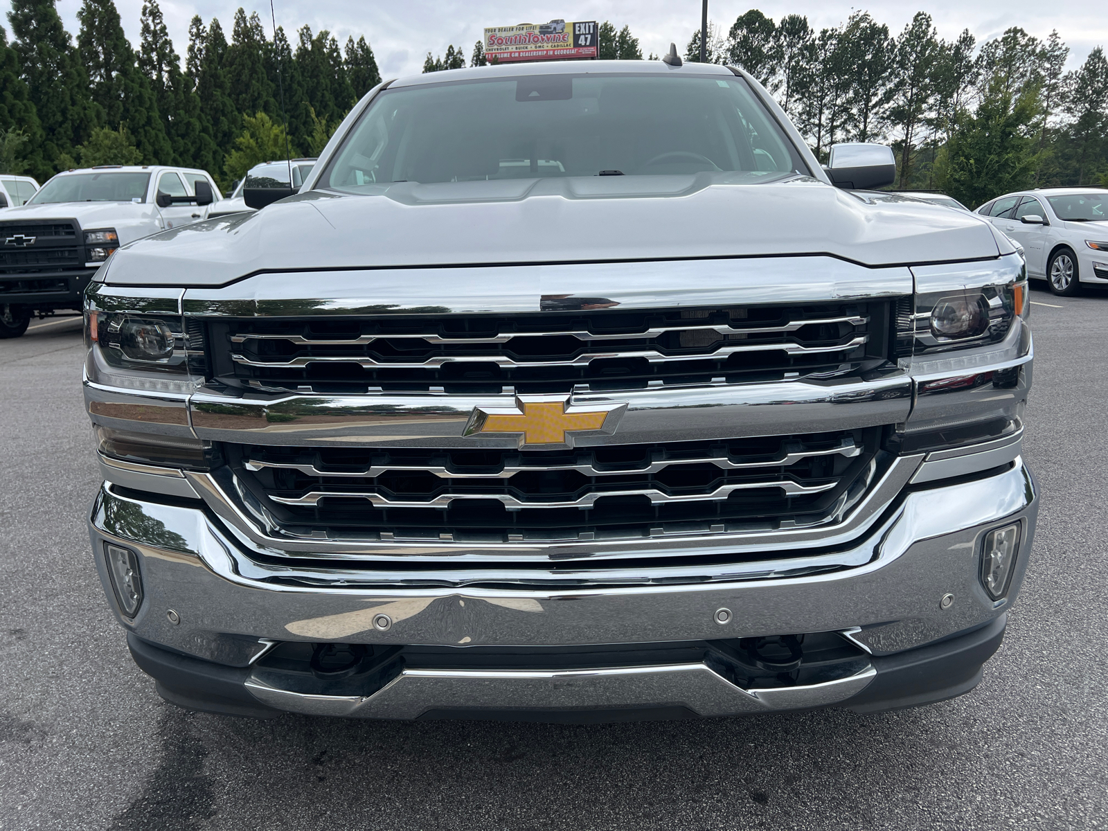 2018 Chevrolet Silverado 1500 LTZ 2