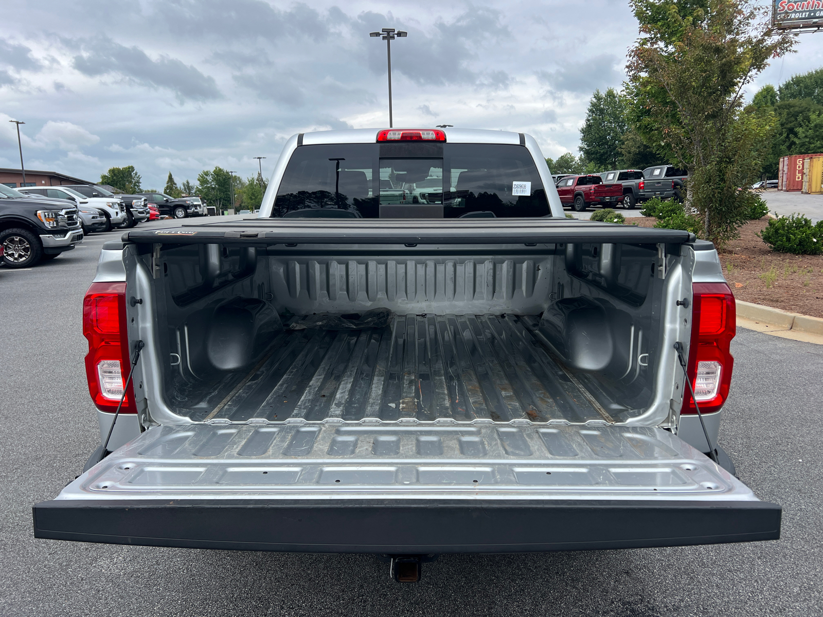 2018 Chevrolet Silverado 1500 LTZ 18