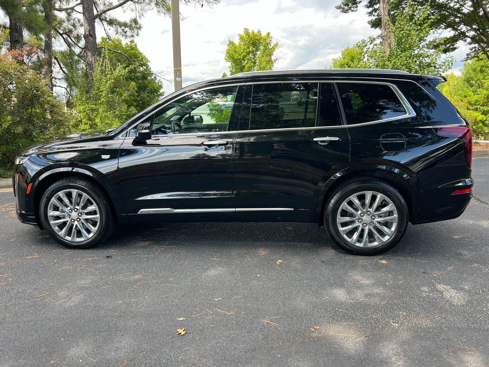 2023 Cadillac XT6 Premium Luxury 8