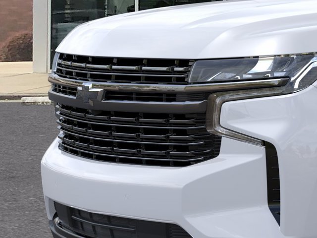 2024 Chevrolet Suburban RST 13