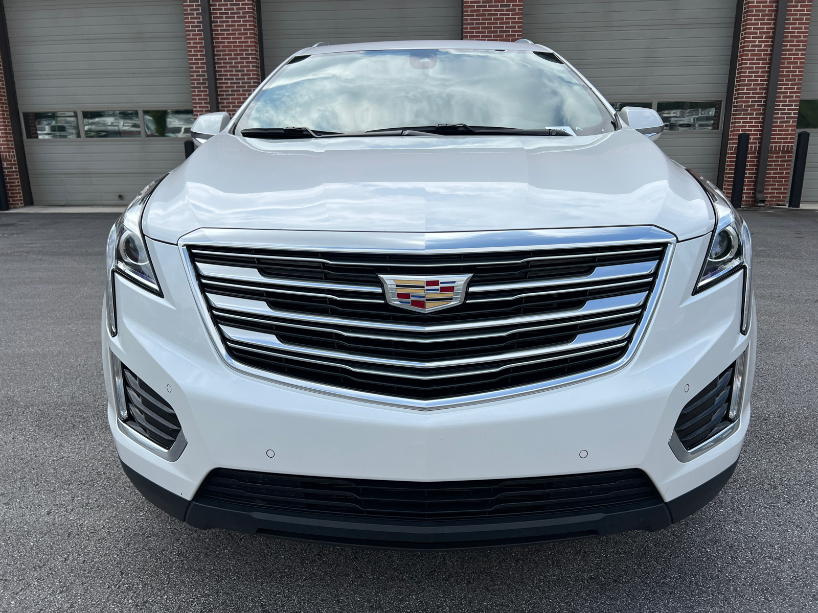 2018 Cadillac XT5 Luxury 2