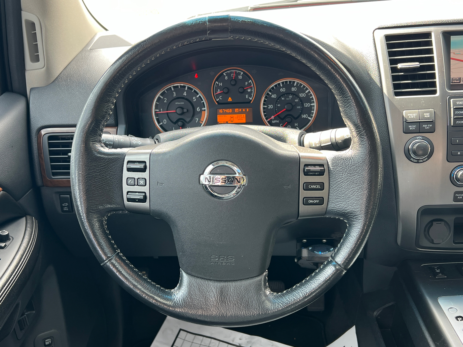 2011 Nissan Armada Platinum 24