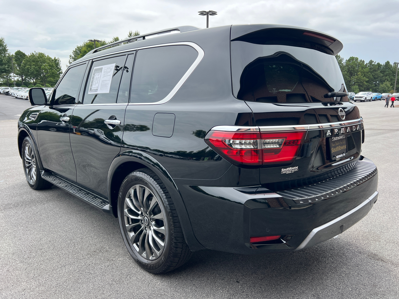 2023 Nissan Armada Platinum 7