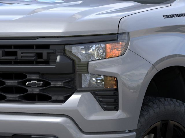 2024 Chevrolet Silverado 1500 Custom 10