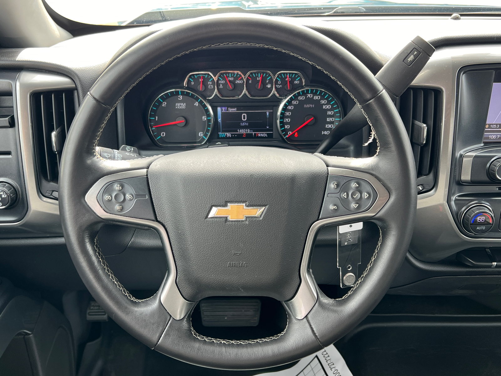 2017 Chevrolet Silverado 1500 LT 23