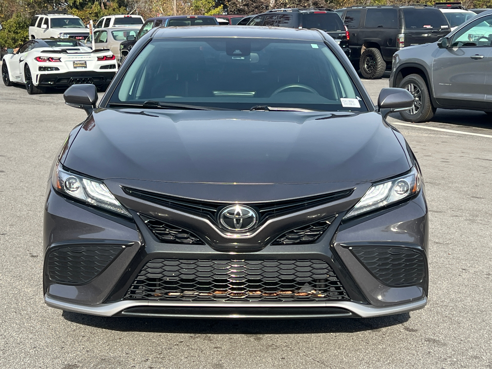 2022 Toyota Camry XSE 2