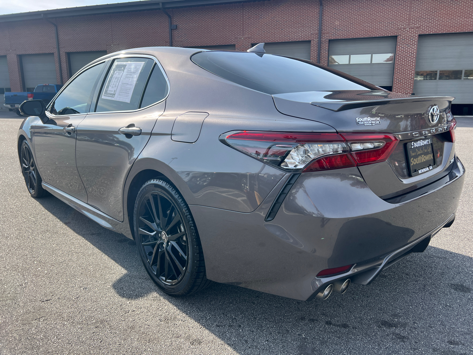 2022 Toyota Camry XSE 7