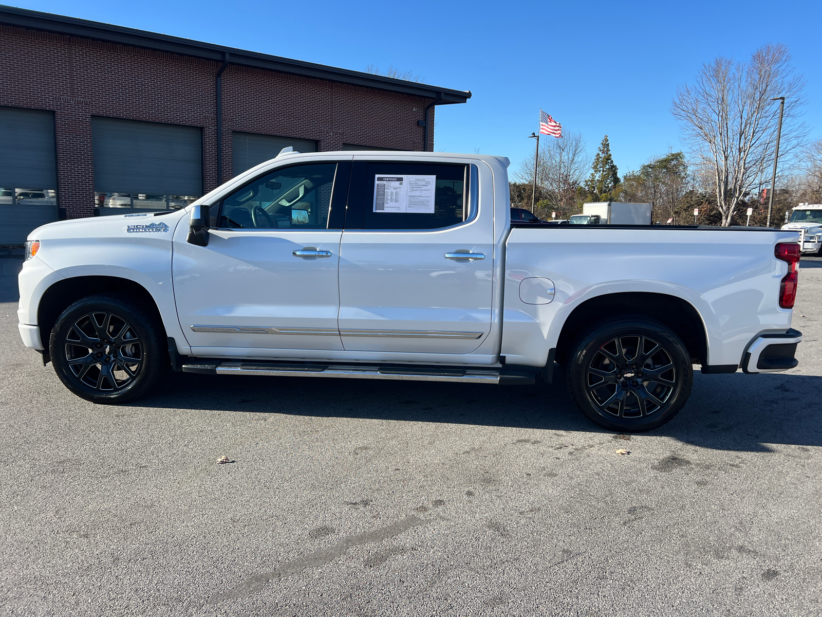 2023 Chevrolet Silverado 1500 High Country 8