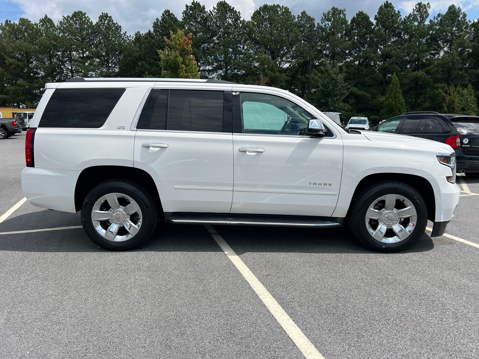 2015 Chevrolet Tahoe LTZ 4