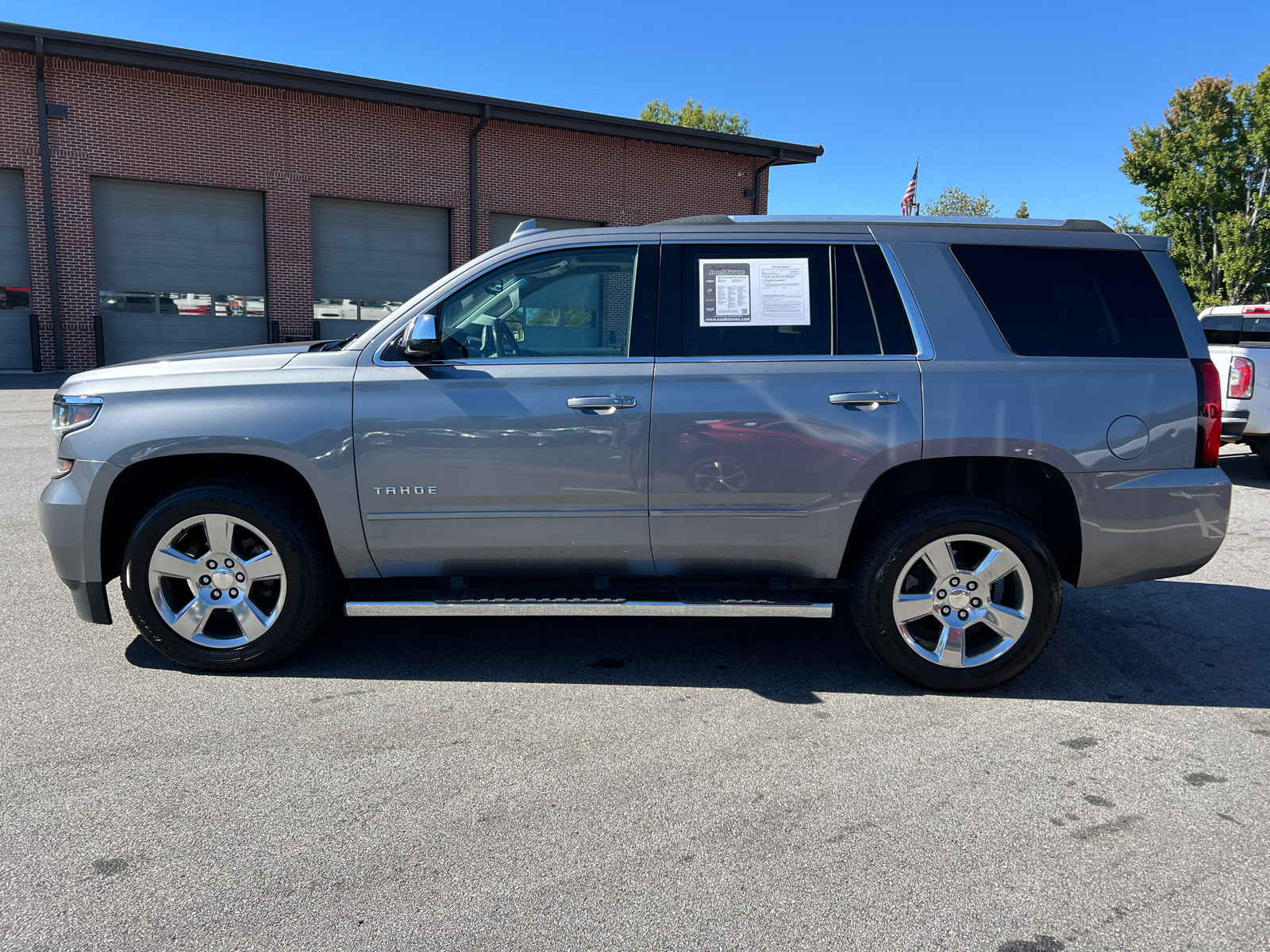 2019 Chevrolet Tahoe Premier 8