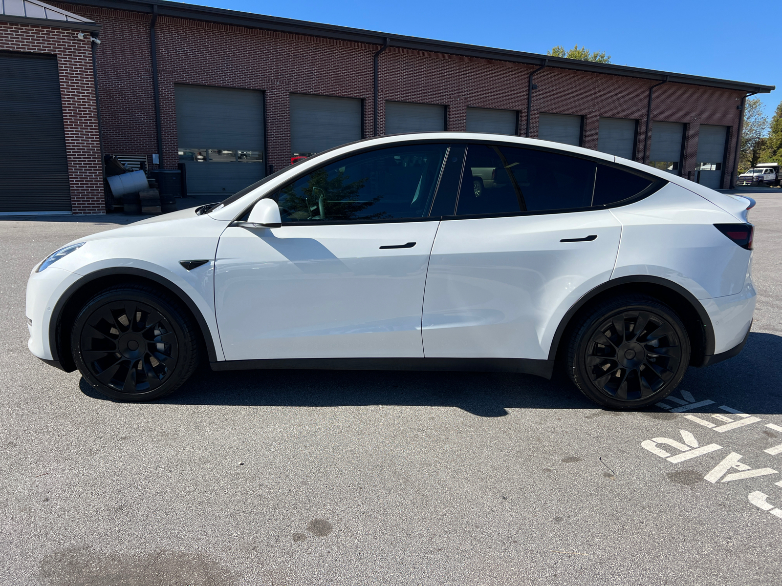 2022 Tesla Model Y Long Range 8