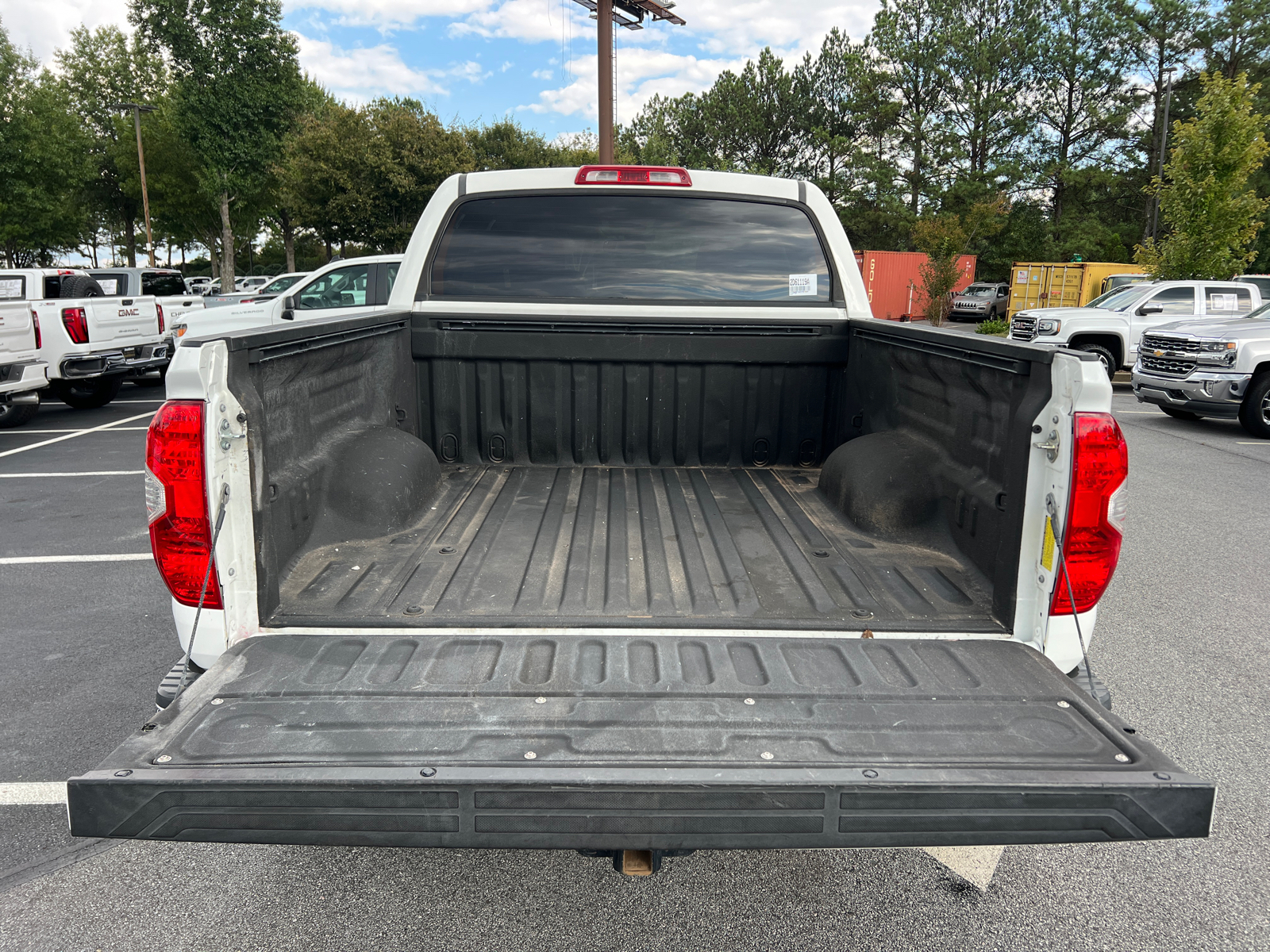 2018 Toyota Tundra SR5 18