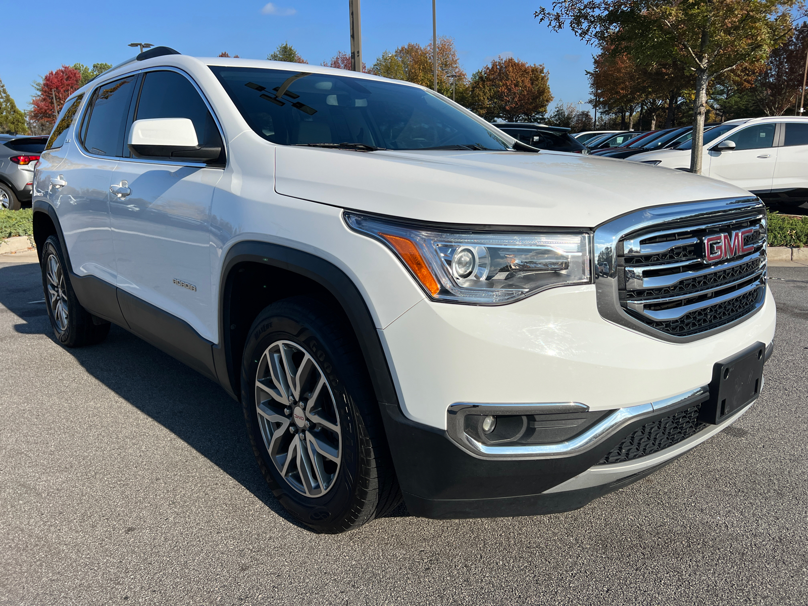 2019 GMC Acadia SLE-2 3