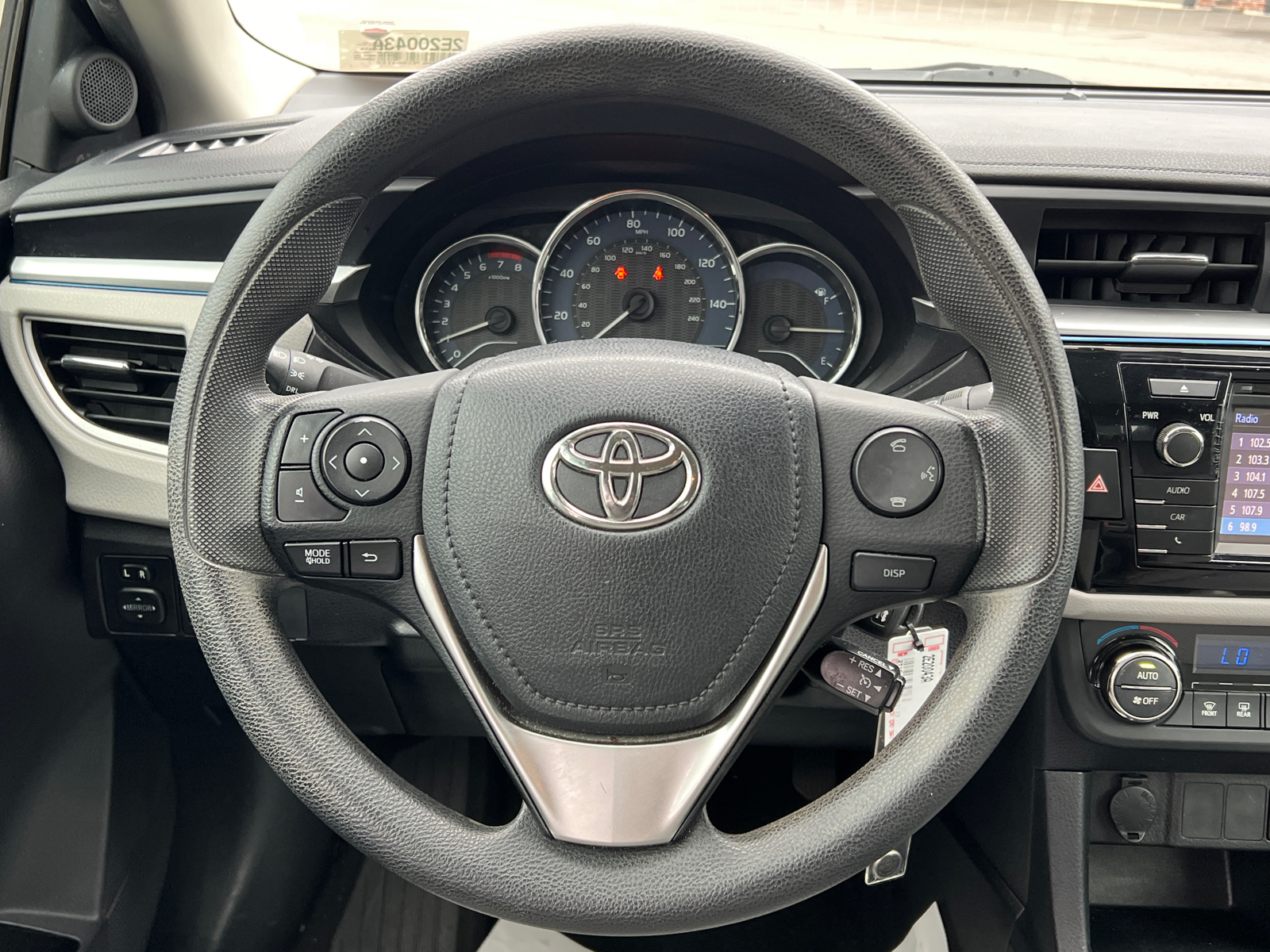 2014 Toyota Corolla L 23