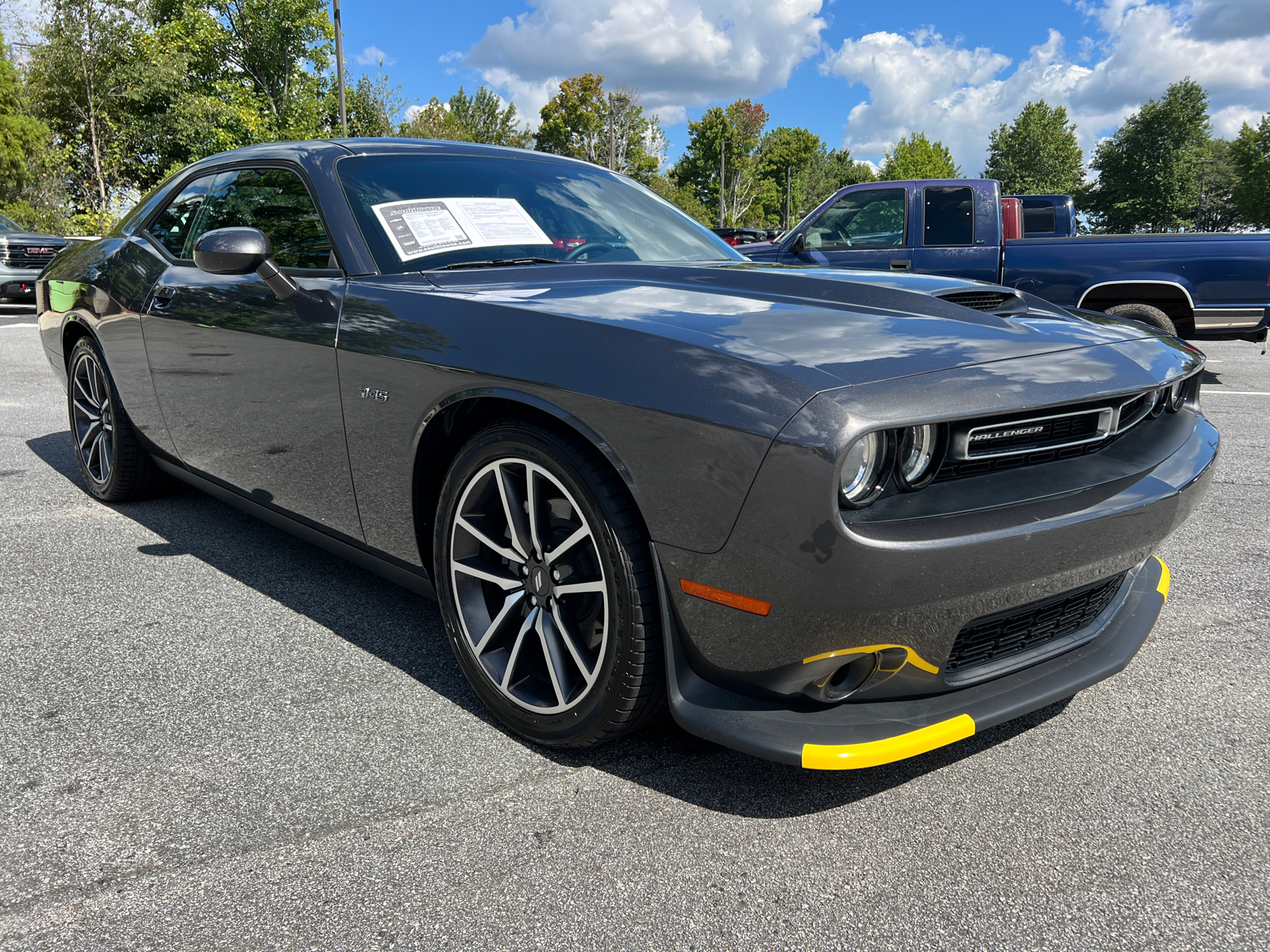 2023 Dodge Challenger R/T 3