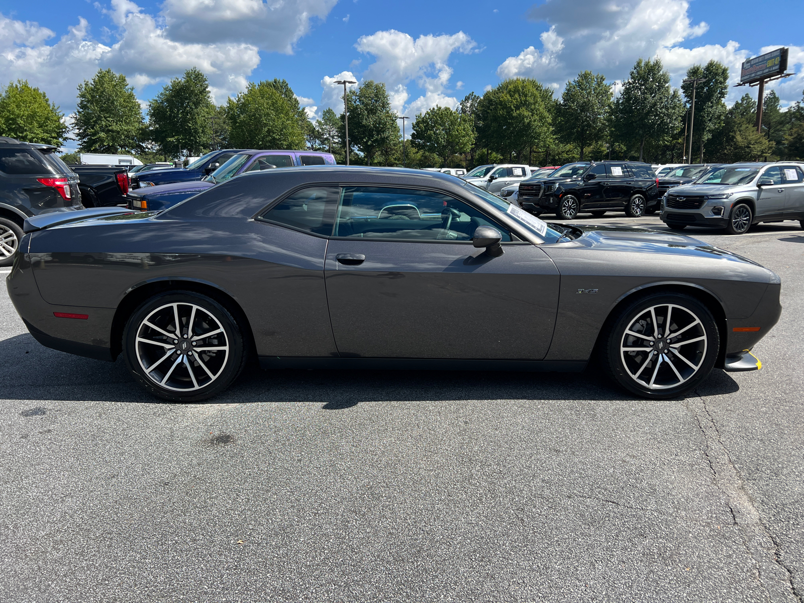 2023 Dodge Challenger R/T 4