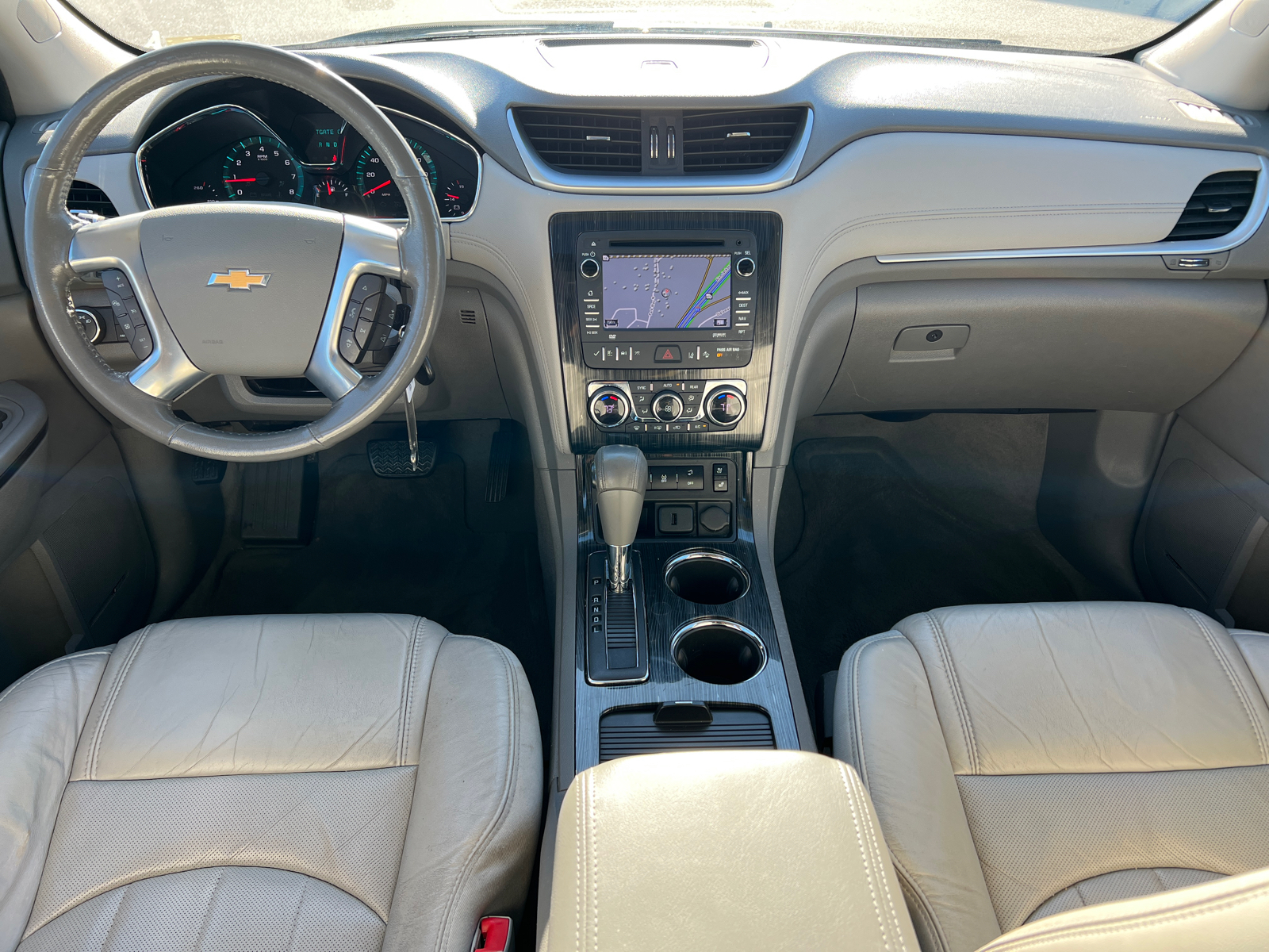 2015 Chevrolet Traverse LTZ 24