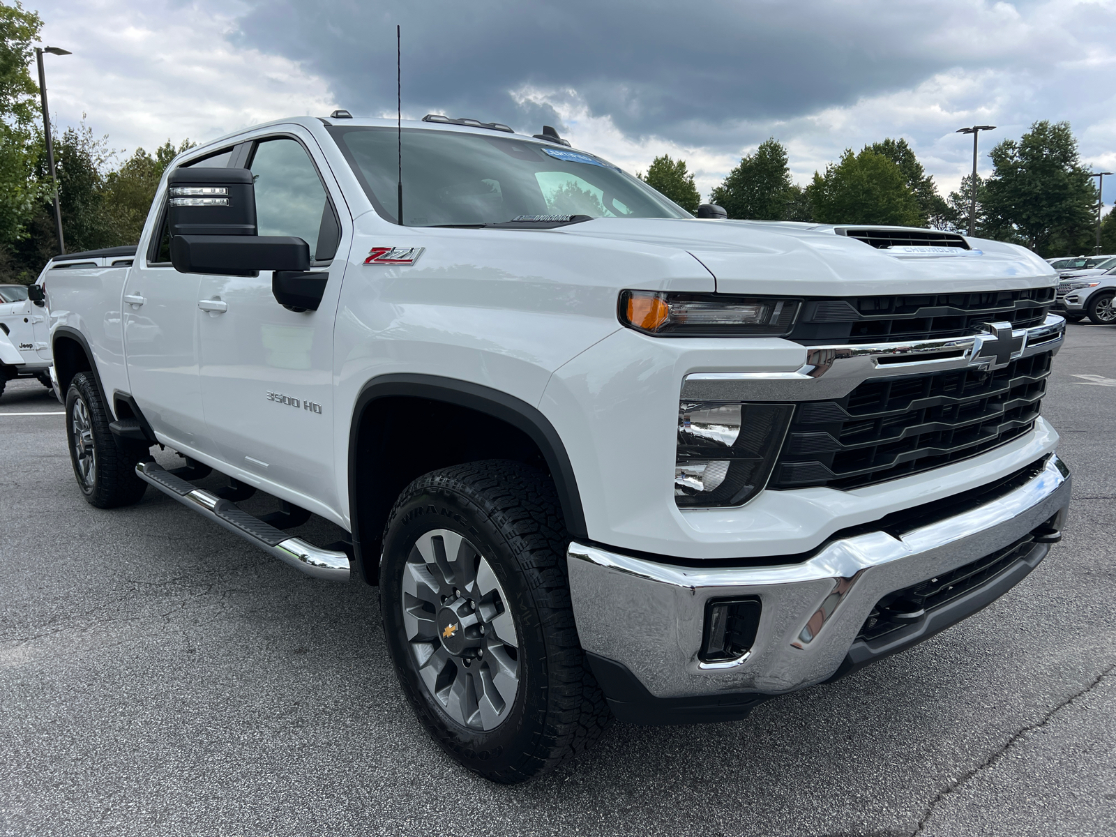 2024 Chevrolet Silverado 3500HD LT 3