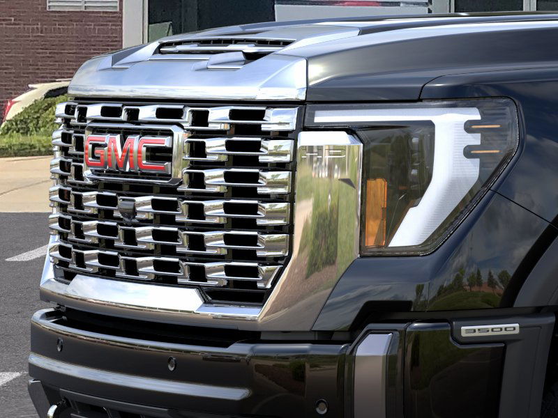 2025 GMC Sierra 3500HD Denali 13