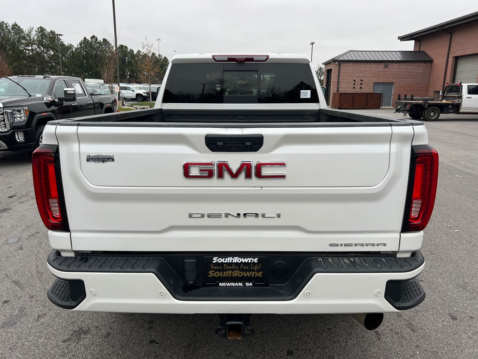 2023 GMC Sierra 2500HD Denali 6