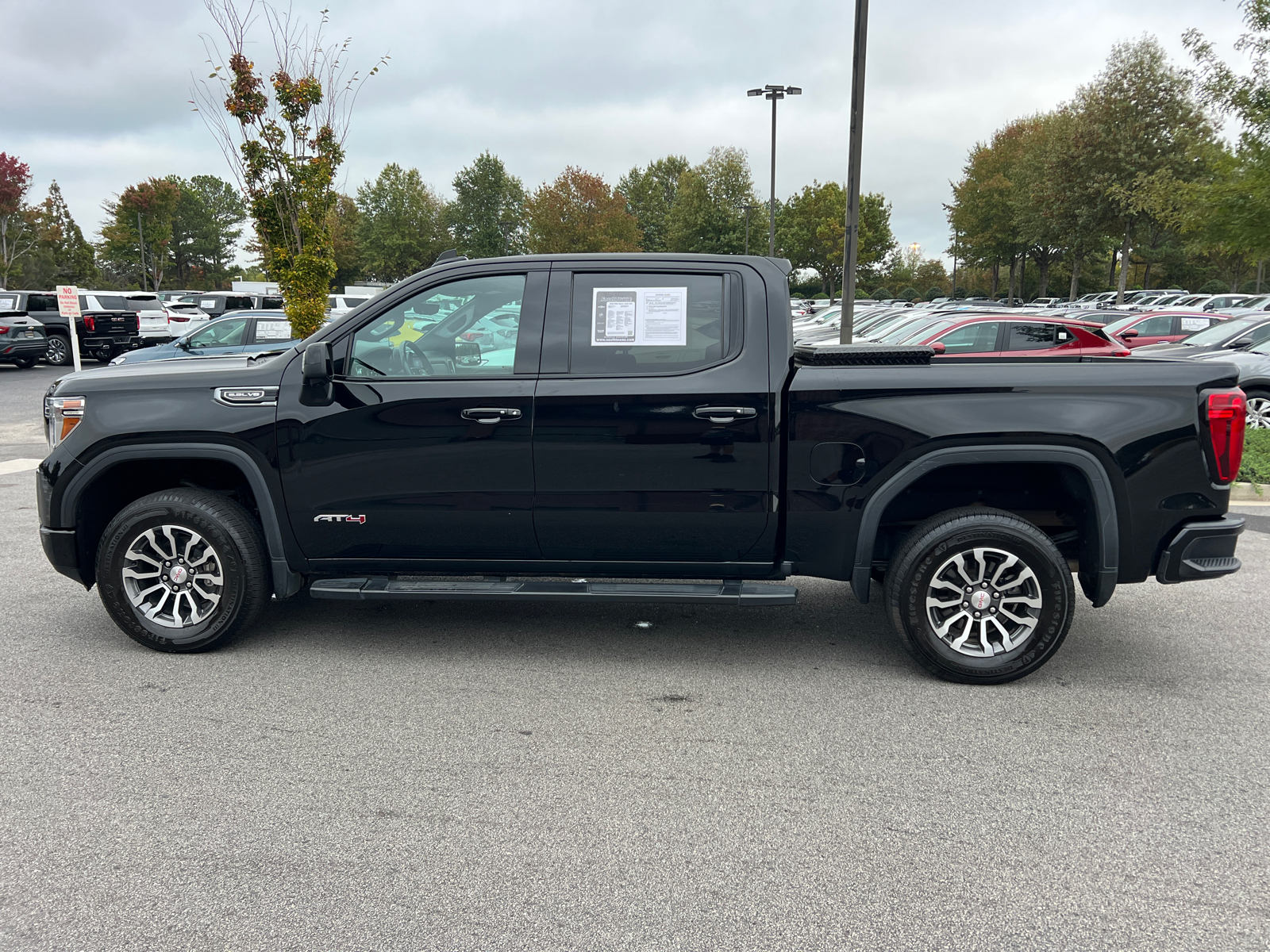 2020 GMC Sierra 1500 AT4 8