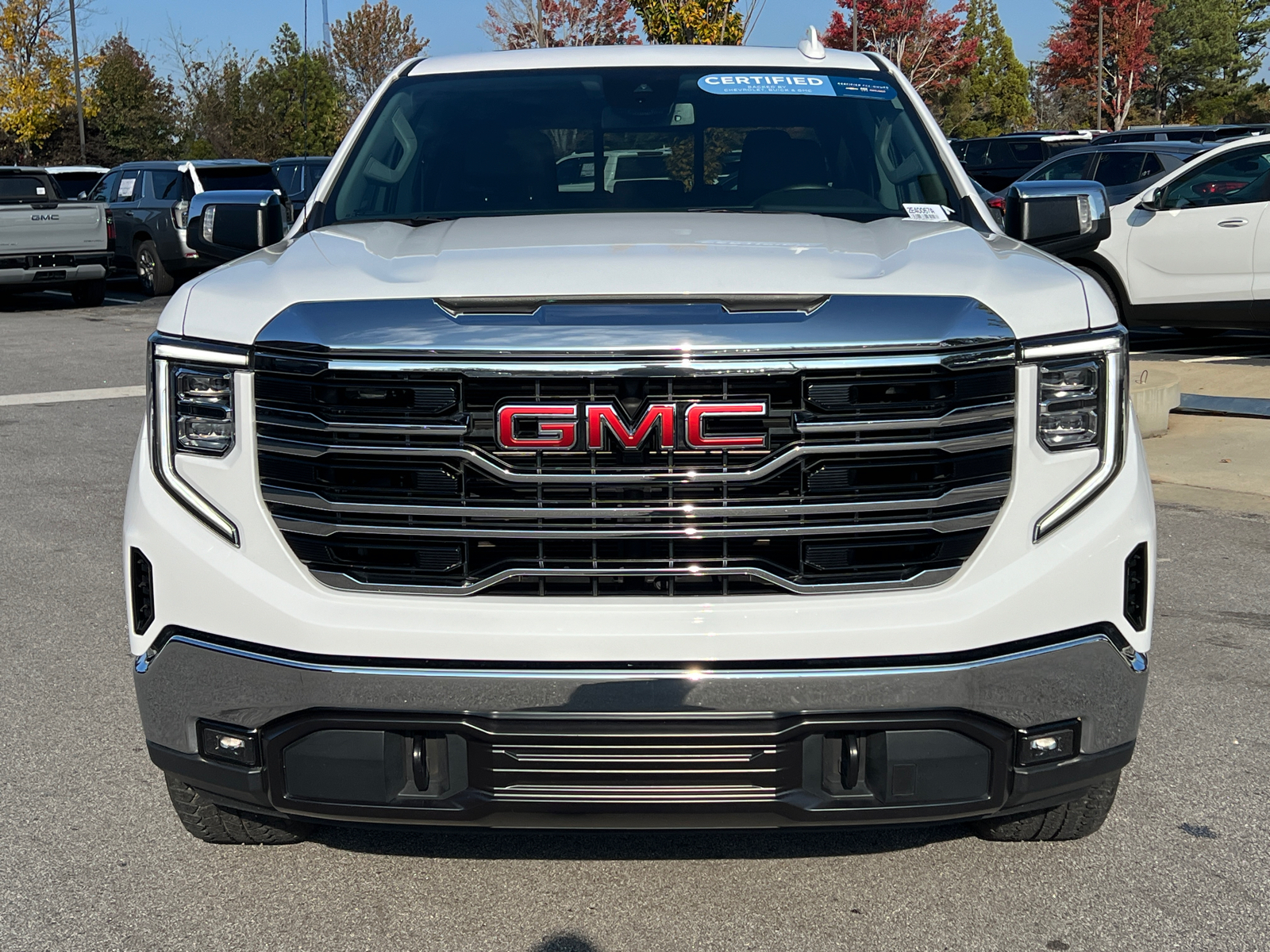 2023 GMC Sierra 1500 SLT 2