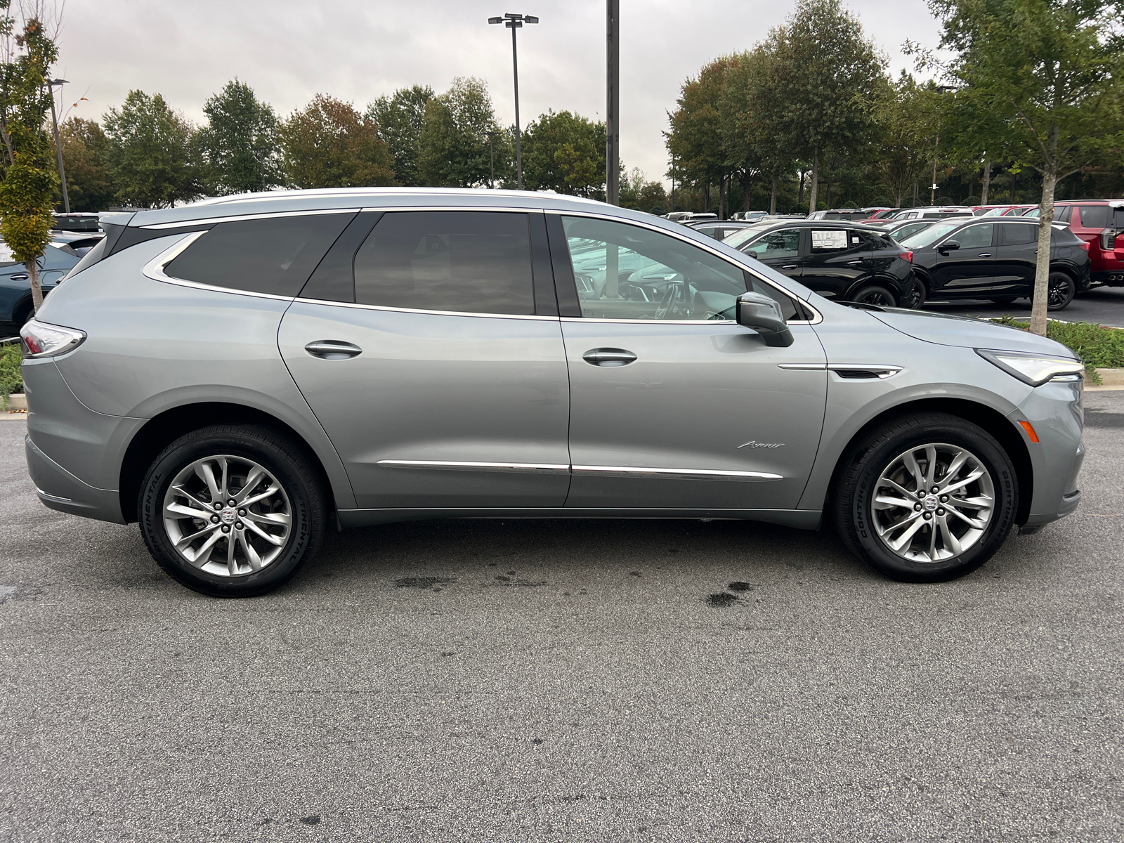 2023 Buick Enclave Avenir 4