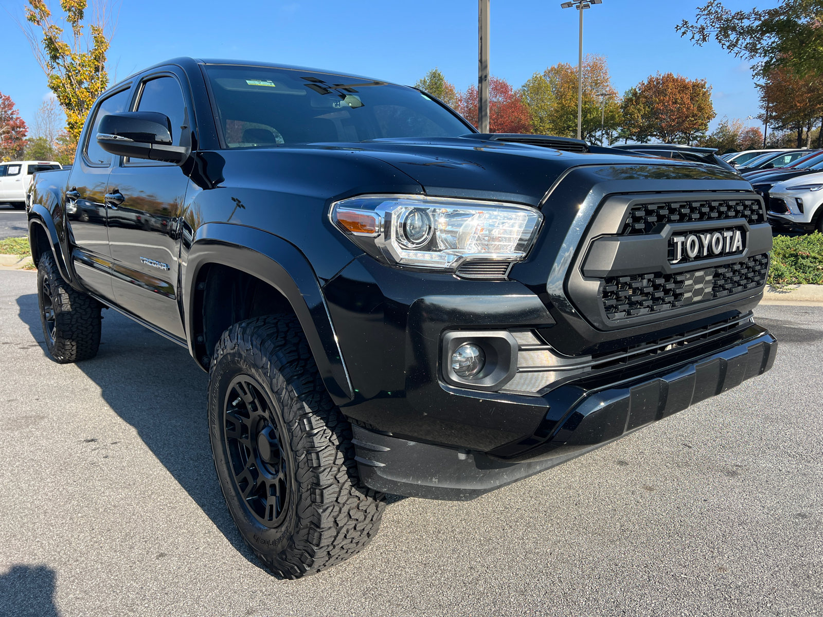 2020 Toyota Tacoma SR5 3