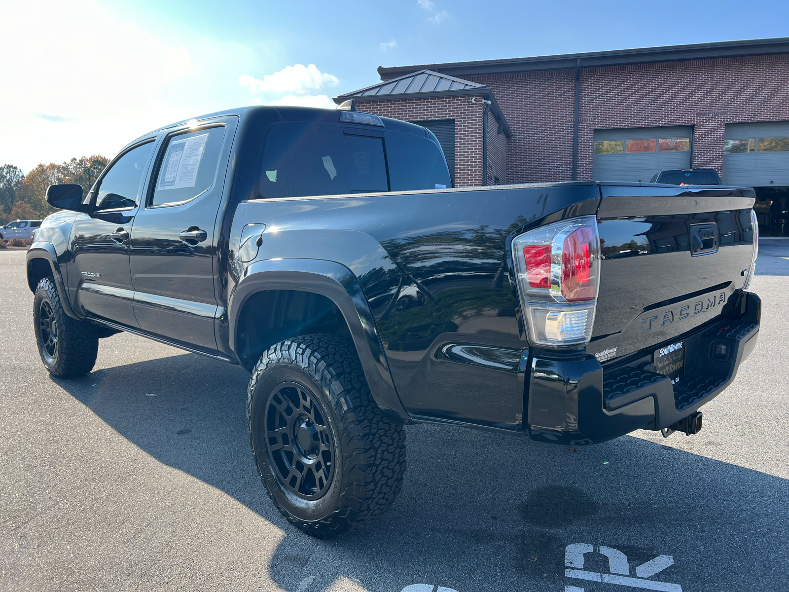 2020 Toyota Tacoma SR5 7