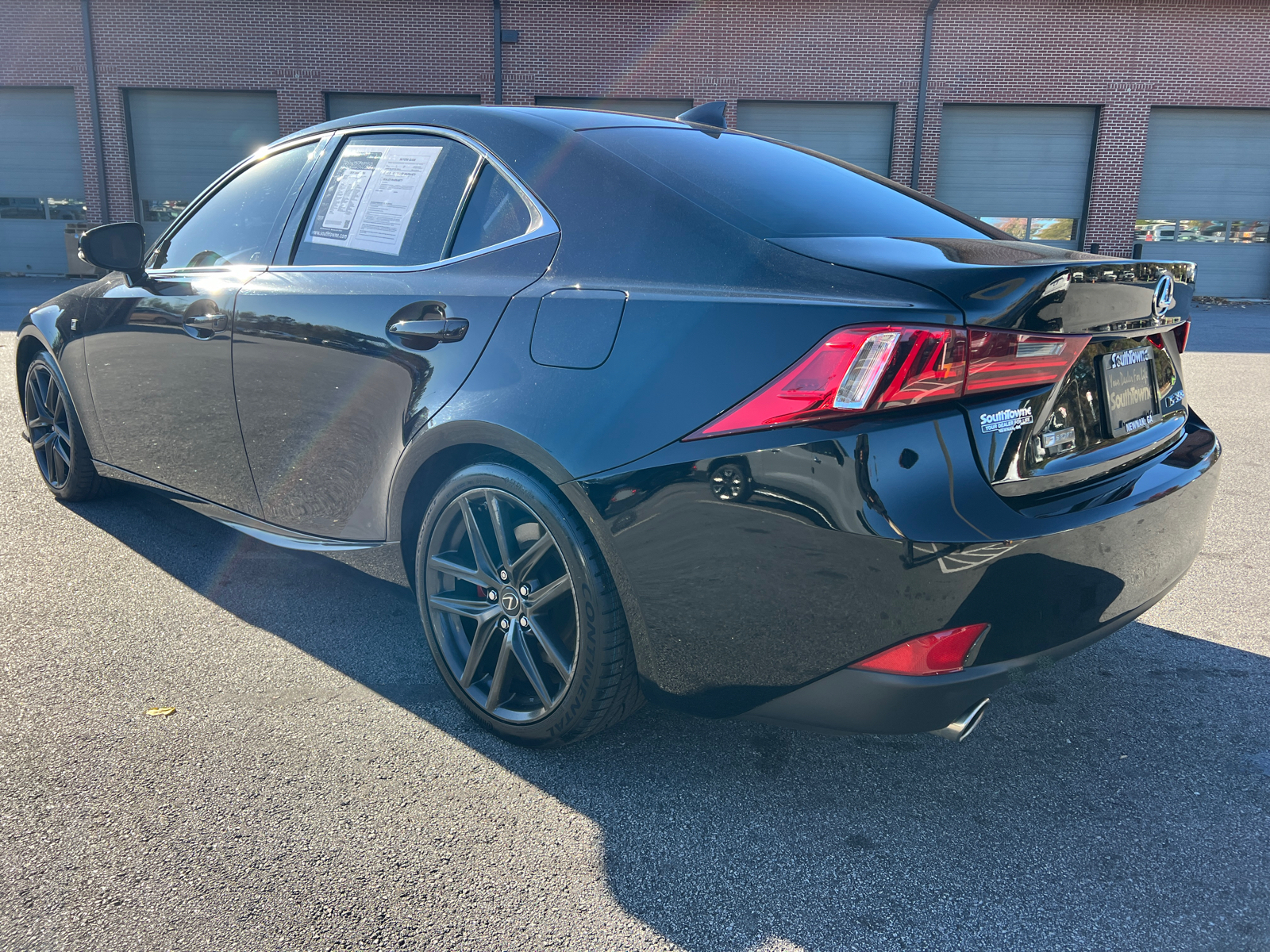 2016 Lexus IS 350 7