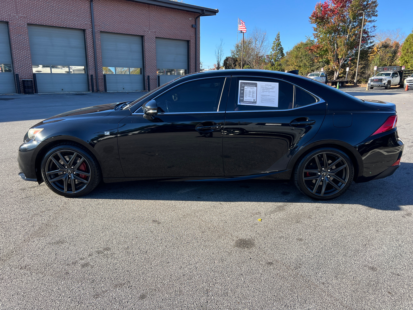 2016 Lexus IS 350 8