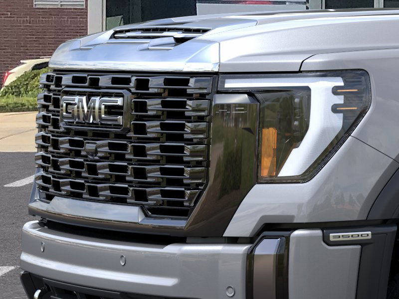 2025 GMC Sierra 3500HD Denali Ultimate 13