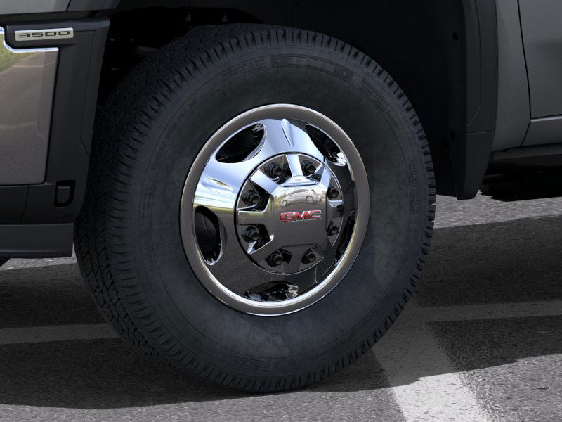 2025 GMC Sierra 3500HD SLT 9