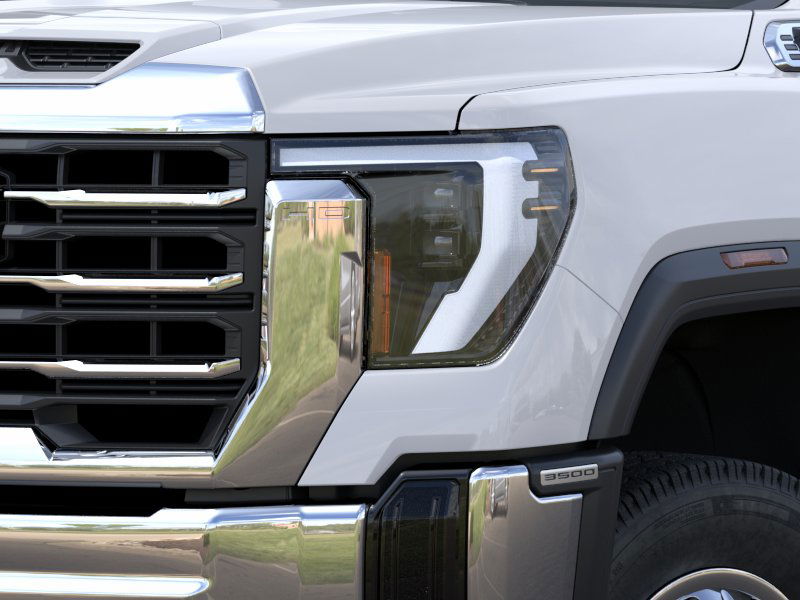 2025 GMC Sierra 3500HD SLE 10