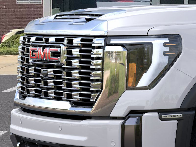 2025 GMC Sierra 3500HD Denali 13