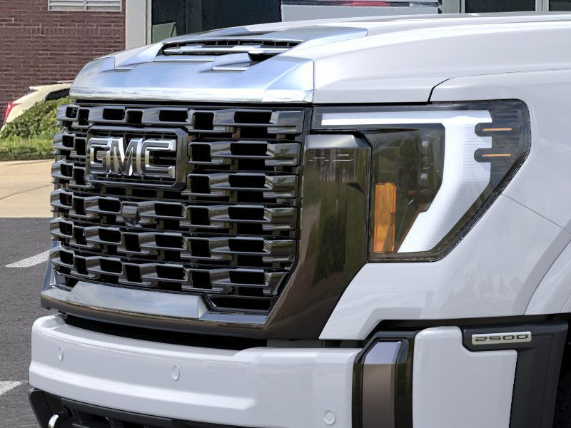 2025 GMC Sierra 2500HD Denali Ultimate 13